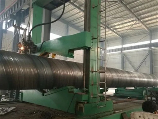 螺旋钢管生产设备