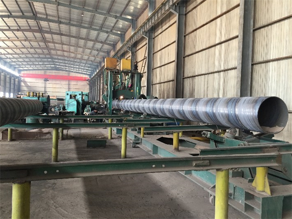螺旋钢管生产设备